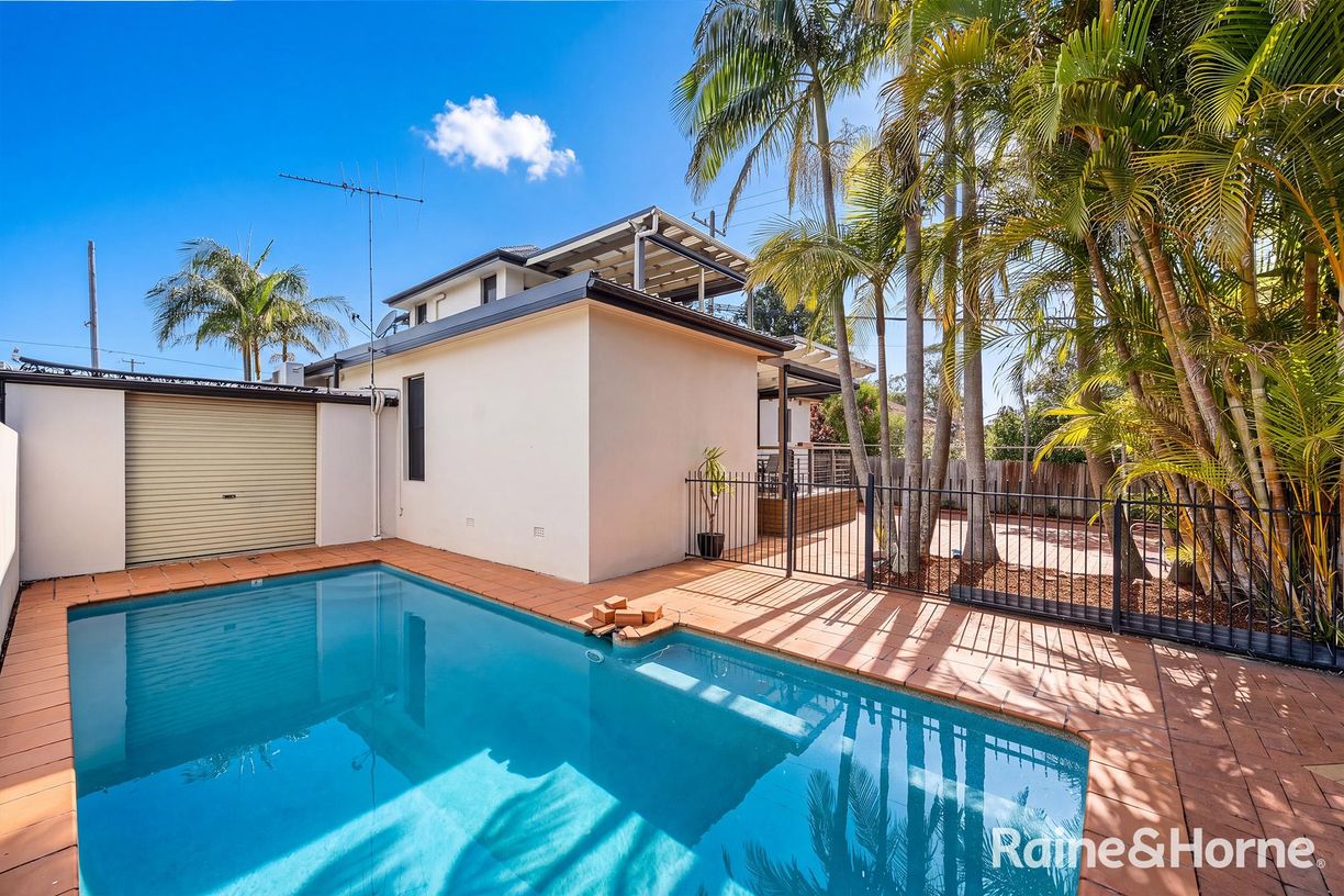 60 Pindari Road — photo 10 of 13