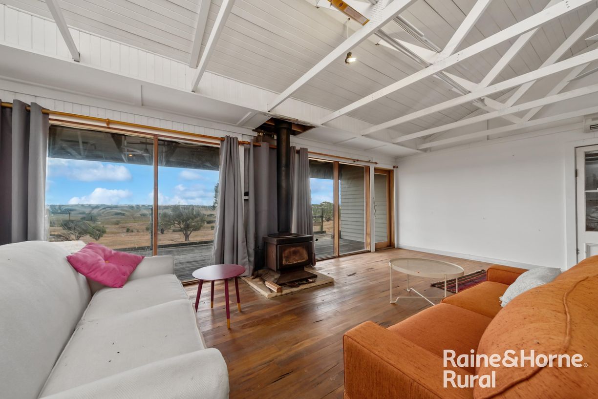 258 Kangaloolah Road — photo 6 of 16