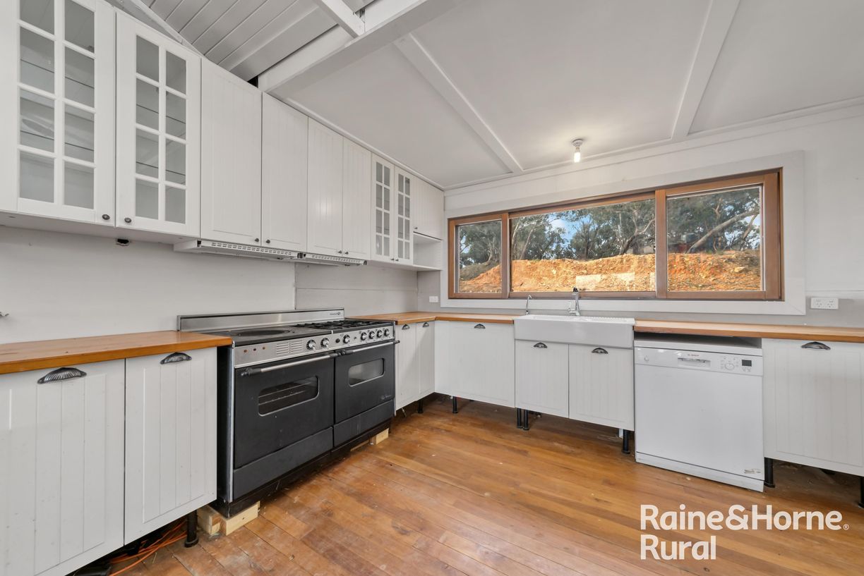 258 Kangaloolah Road — photo 8 of 16