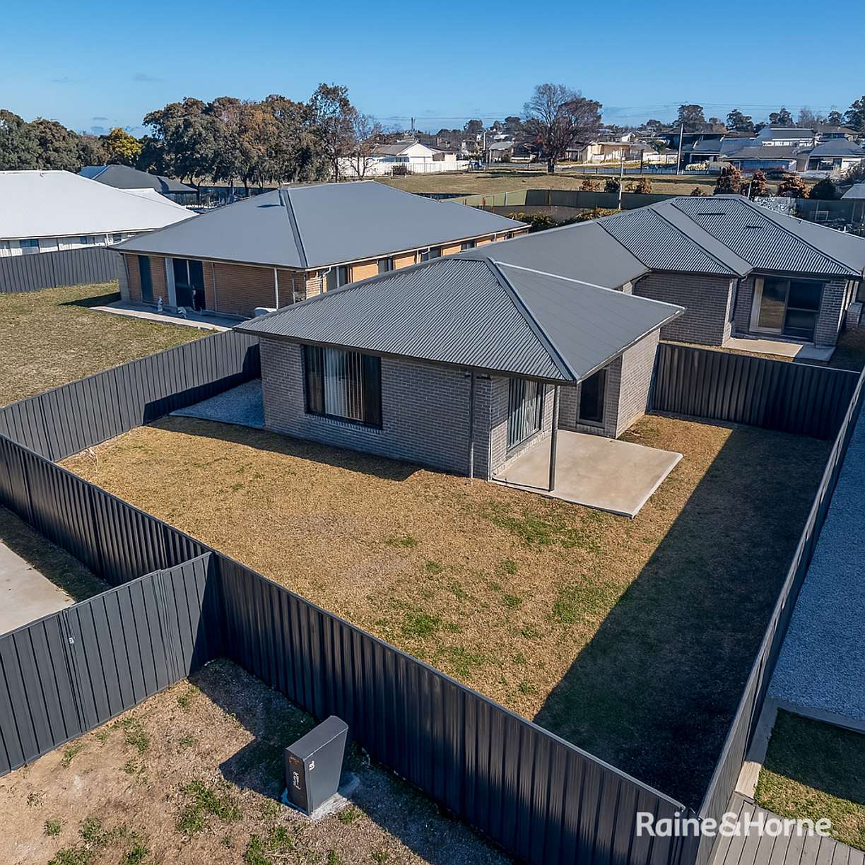 property-image