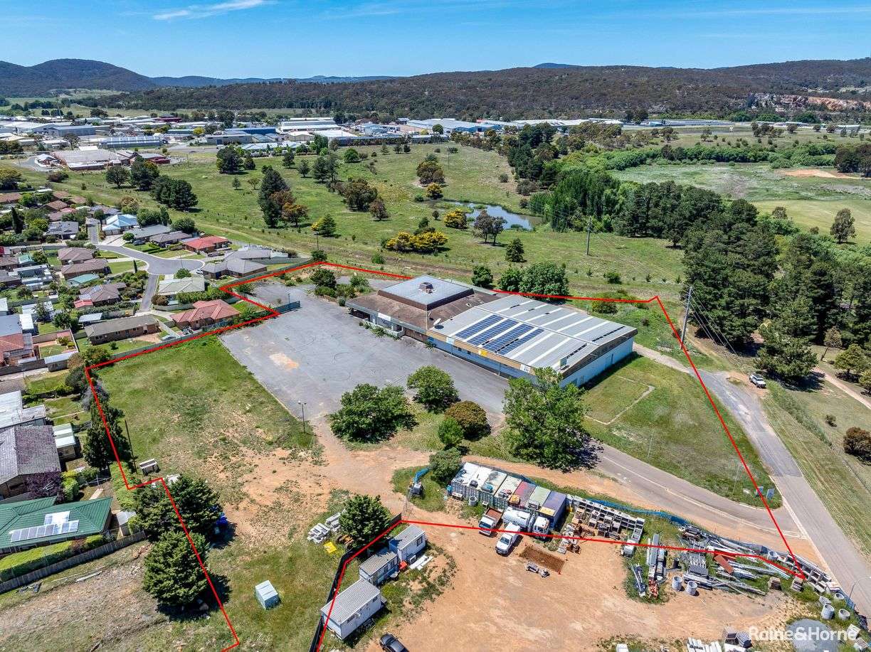 31-33 Taralga Rd — photo 10 of 11