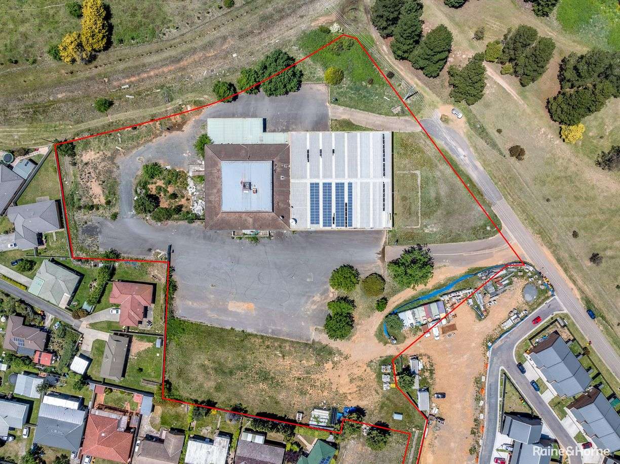31-33 Taralga Rd — photo 11 of 11