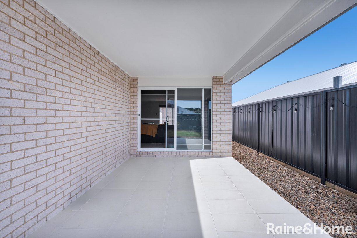 20a Matchless Avenue — photo 15 of 22