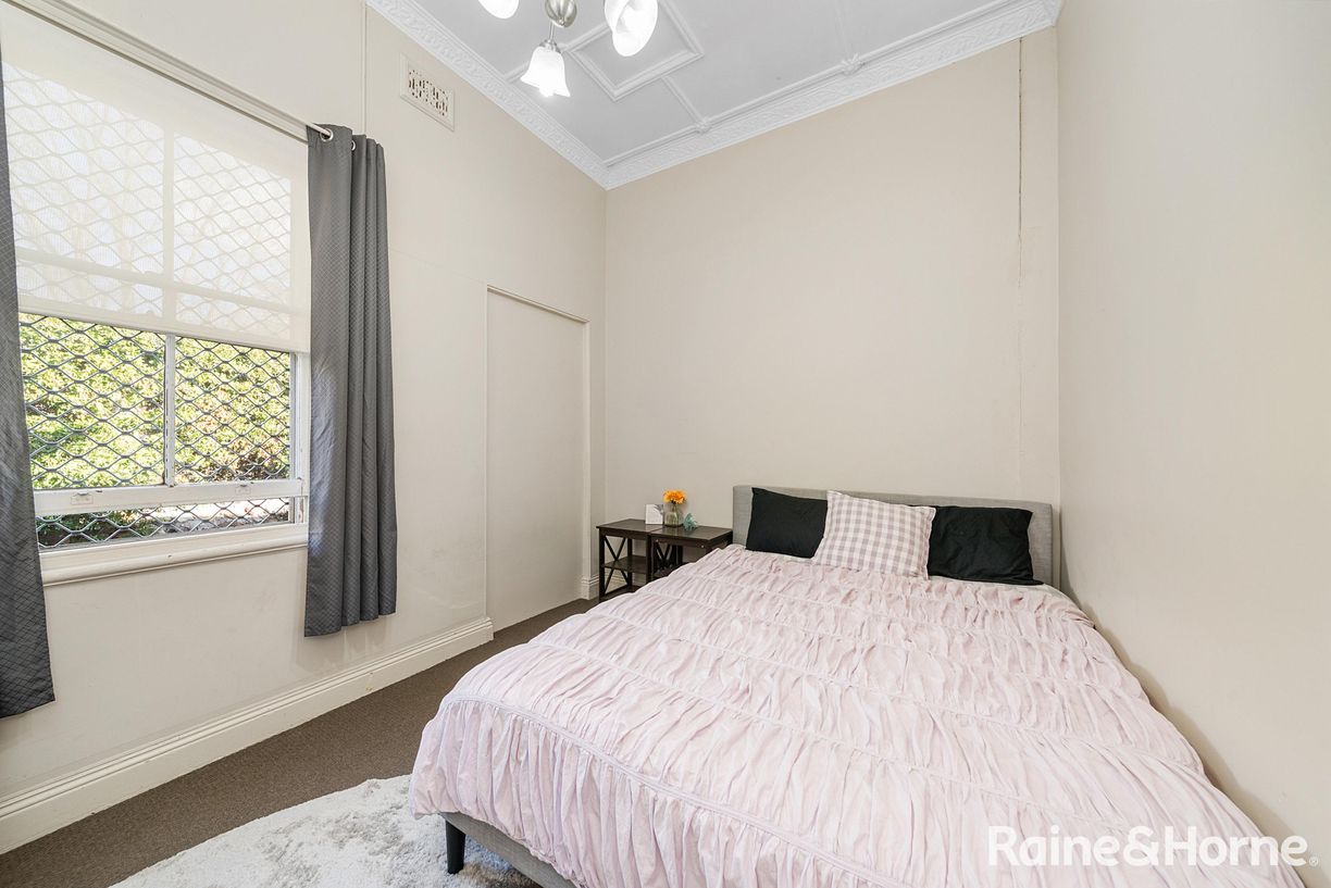 42 Prince Street — photo 8 of 16