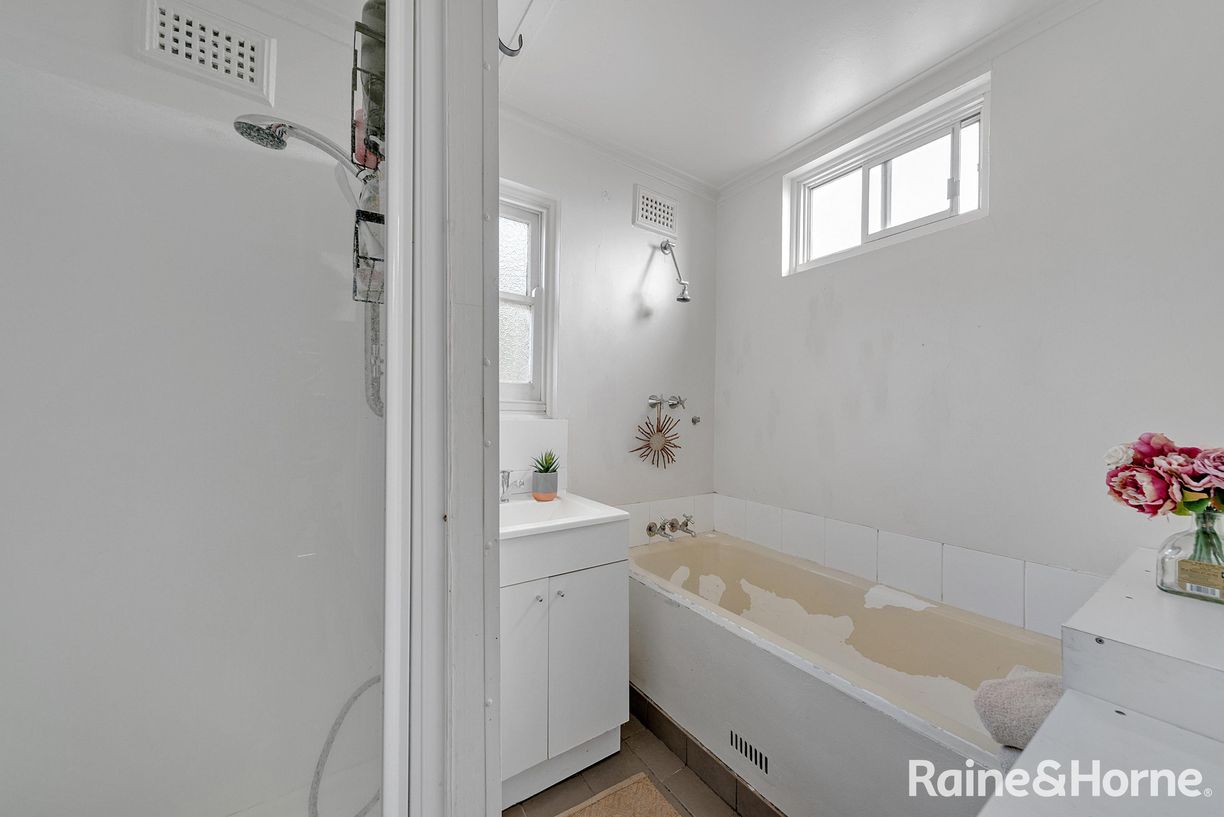 42 Prince Street — photo 7 of 16