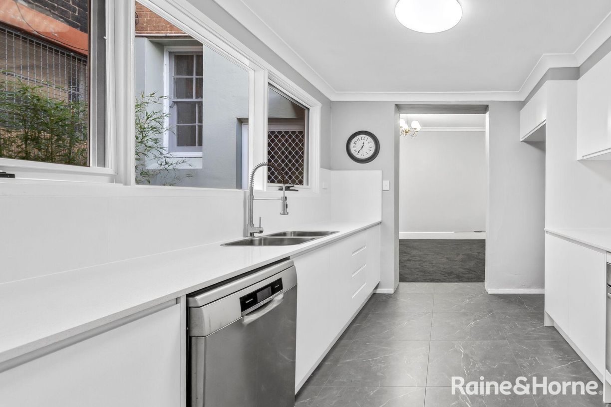 184 Sloane Street — photo 8 of 19