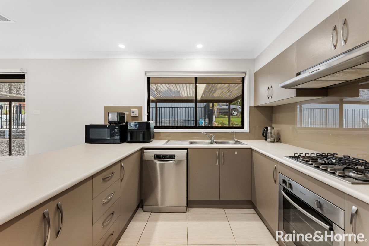 21 Sanctuary Drive — photo 6 of 30