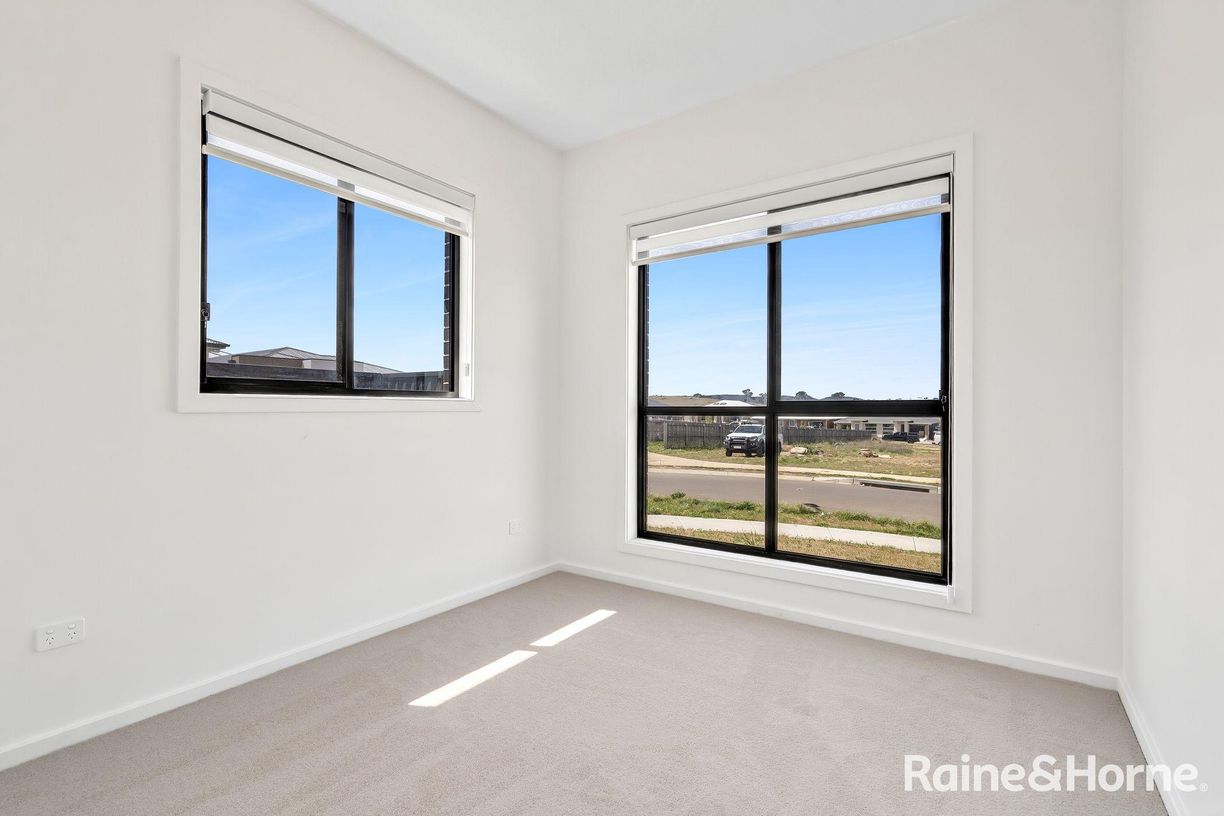 18B Indian Avenue — photo 10 of 11