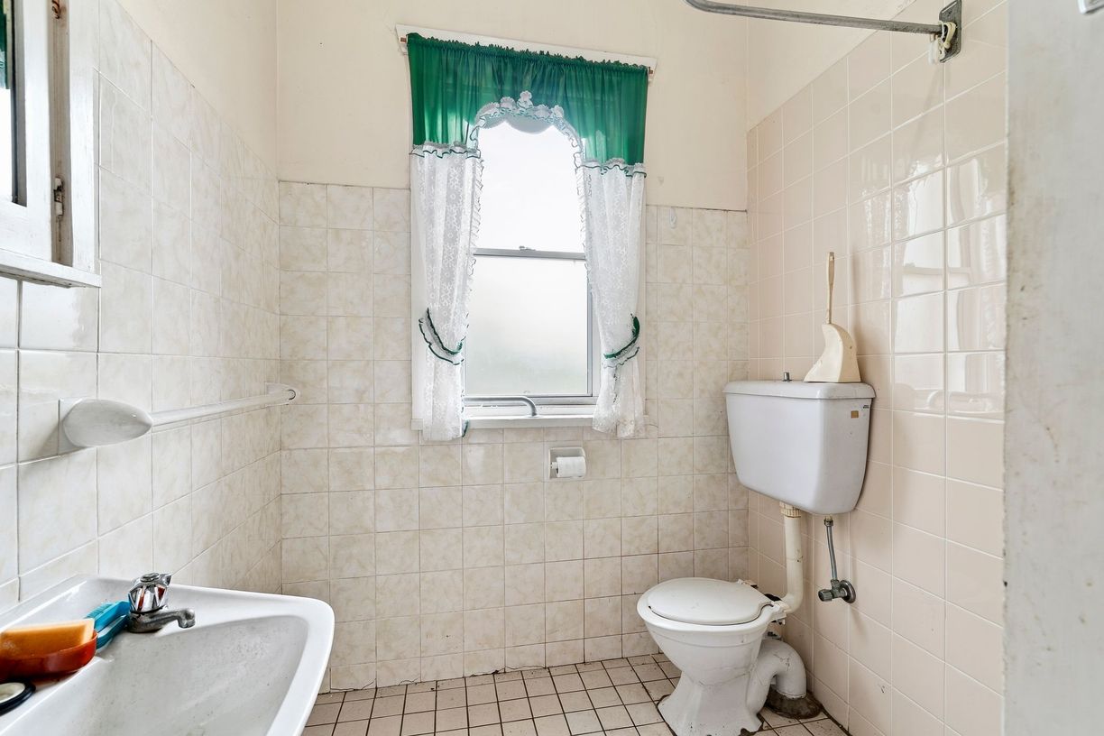 43 Mundy Street — photo 9 of 17