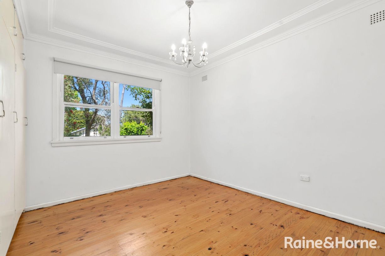 38 Rhoda Street — photo 8 of 19