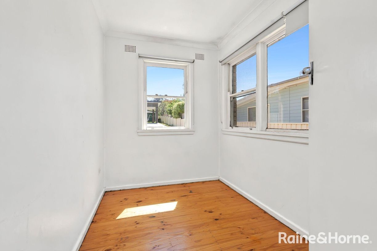38 Rhoda Street — photo 5 of 19