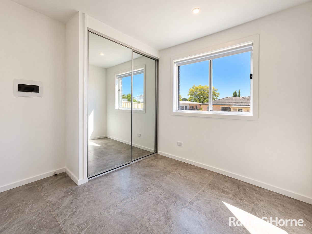 38 Rhoda Street — photo 16 of 19