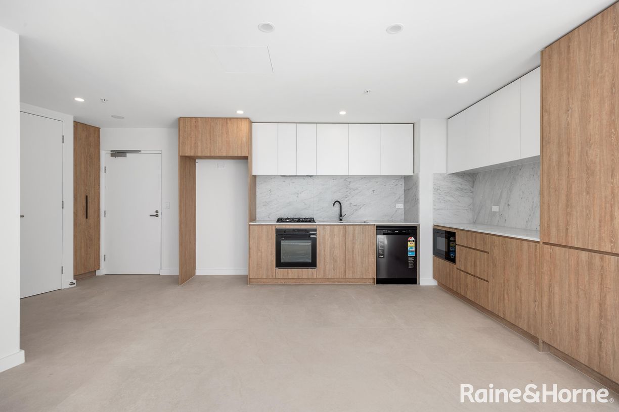 2 BR/328 Liverpool Road — photo 5 of 19