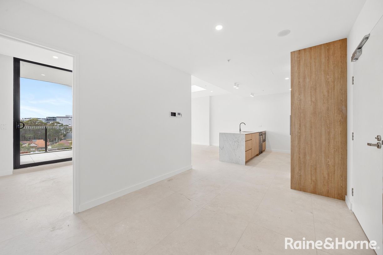 3 BR/328 Liverpool Road — photo 5 of 16