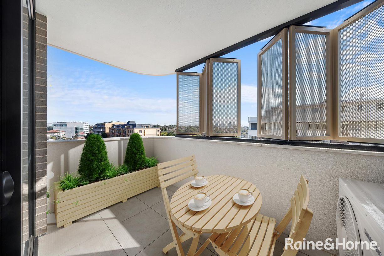 1 BR/328 Liverpool Road — photo 3 of 13