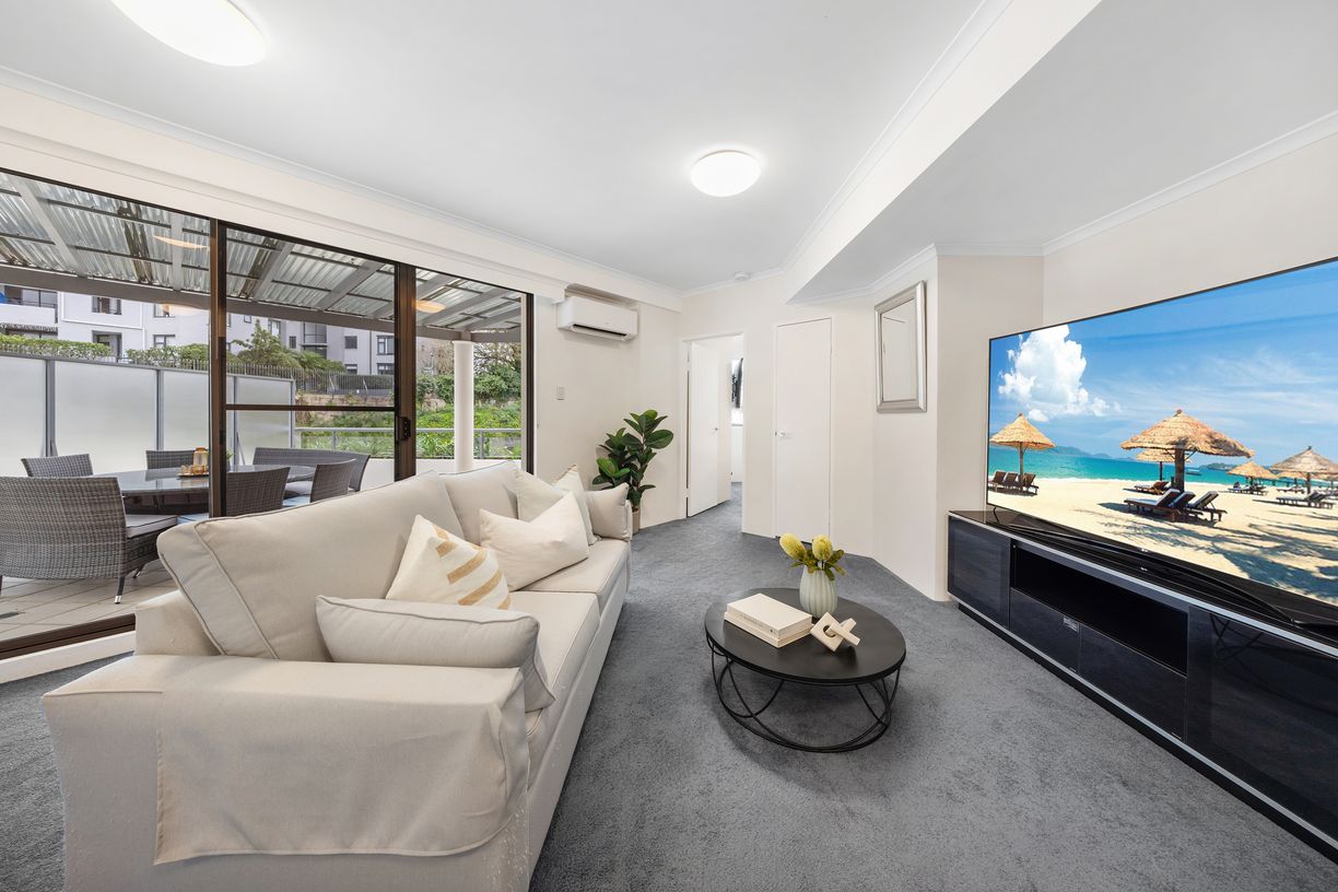259/102 Miller Street — photo from Raine & Horne City Living