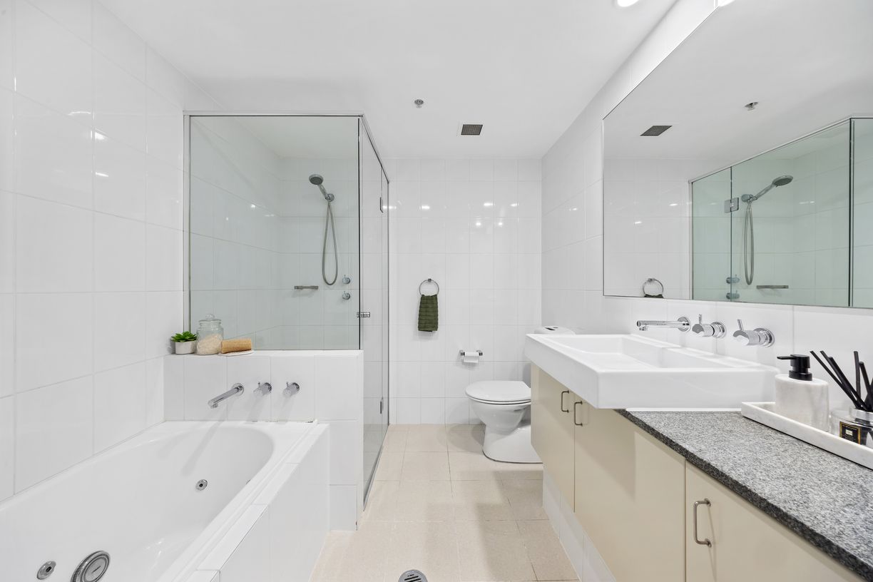 1305/21 Cadigal Avenue — photo 7 of 15
