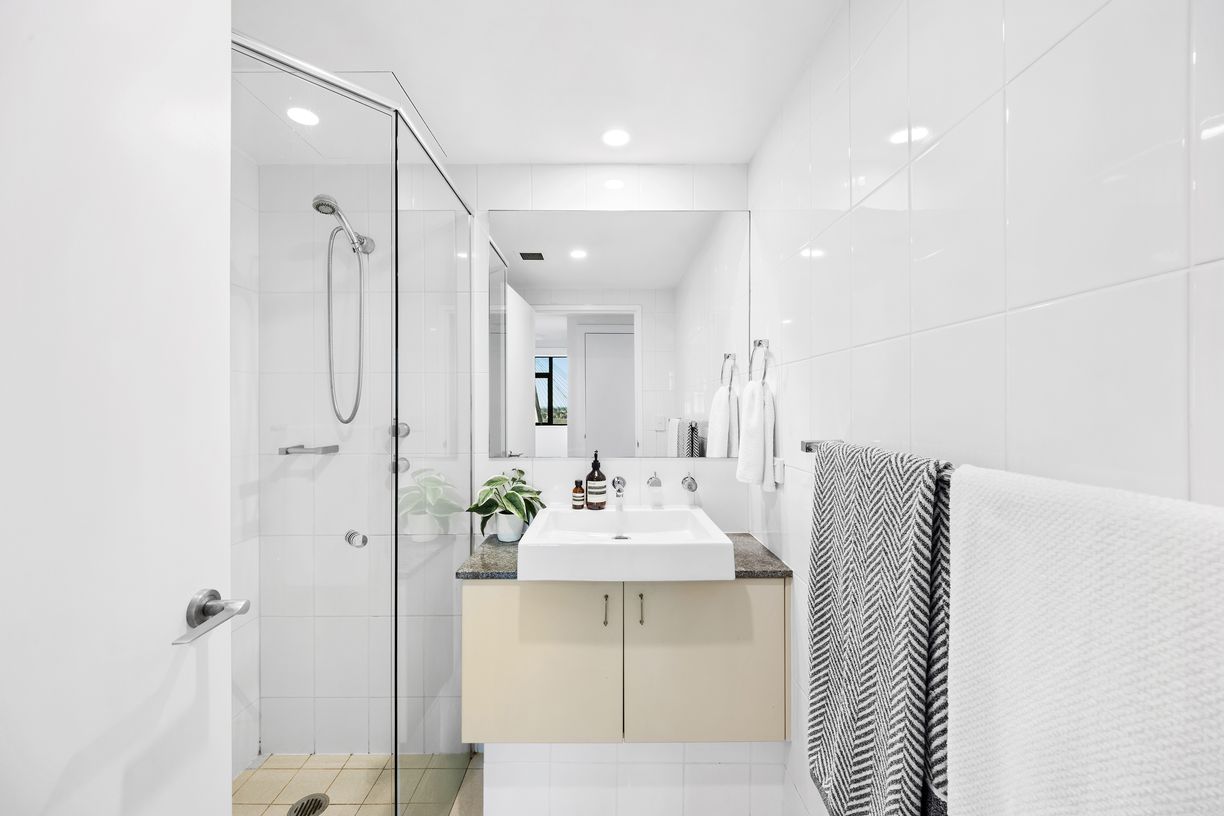1305/21 Cadigal Avenue — photo 9 of 15
