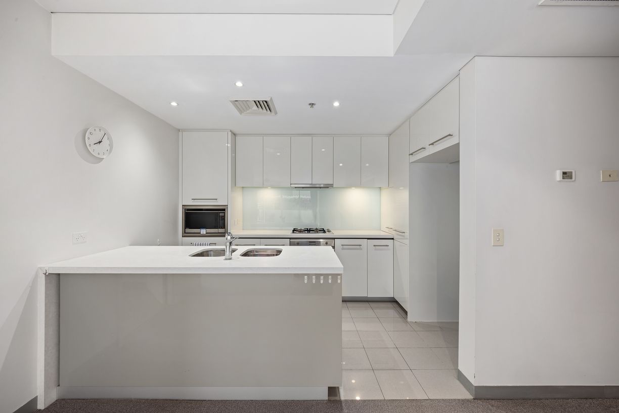 103/45 Bowman Street — photo 4 of 15