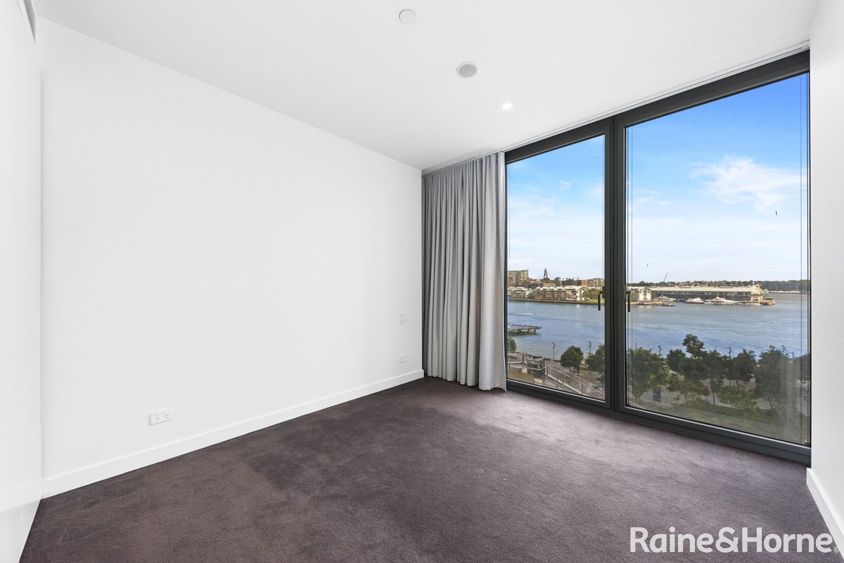 5F/2 Watermans Quay — photo 5 of 12
