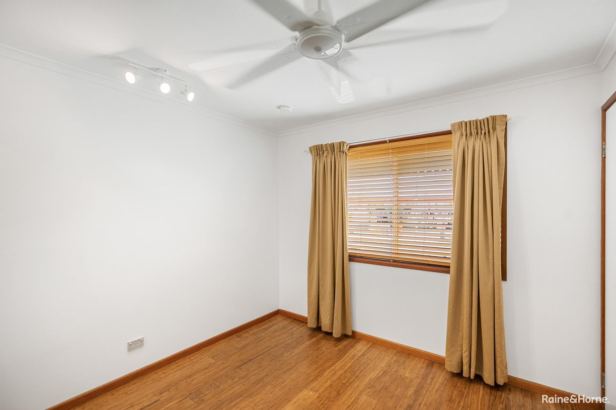 114 Elizabeth Street — photo 6 of 20
