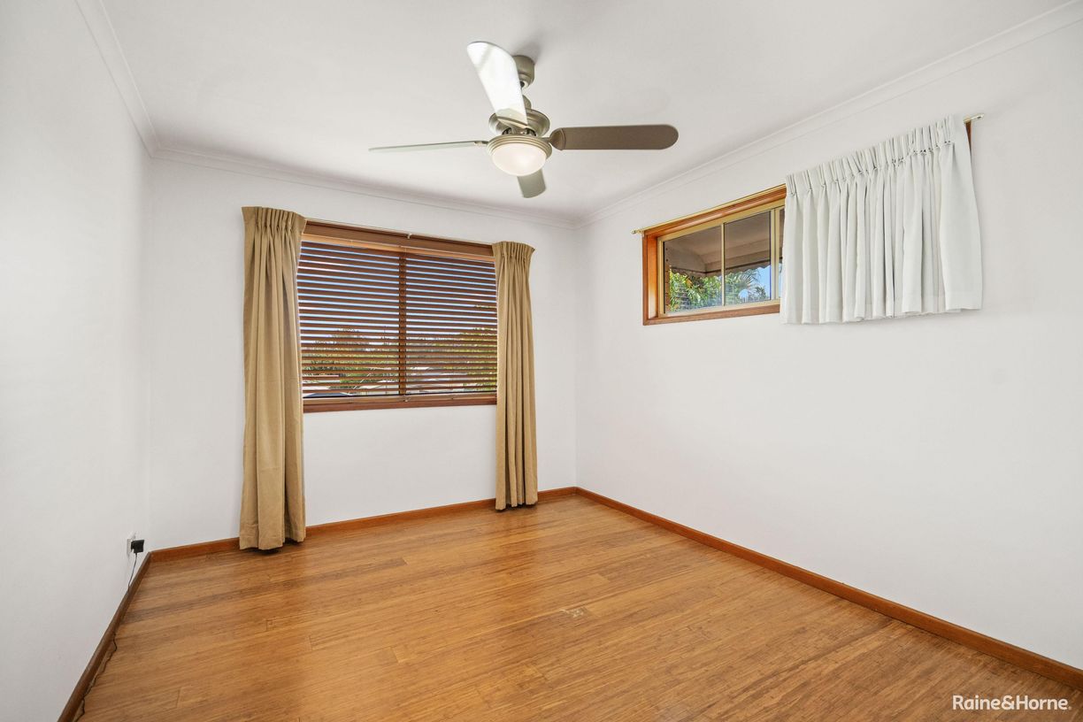 114 Elizabeth Street — photo 8 of 20