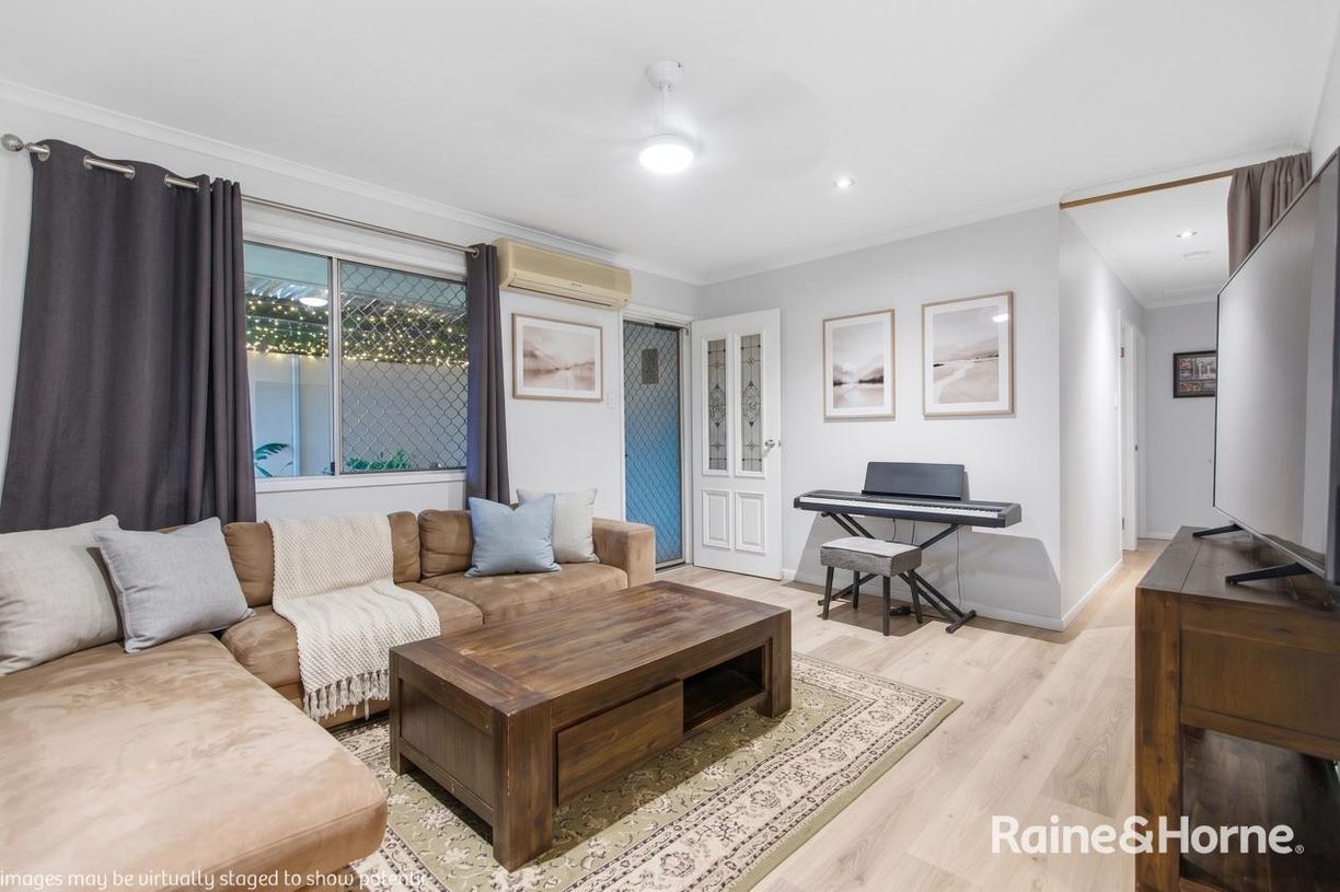 7 West Street — photo from Raine & Horne Hervey Bay