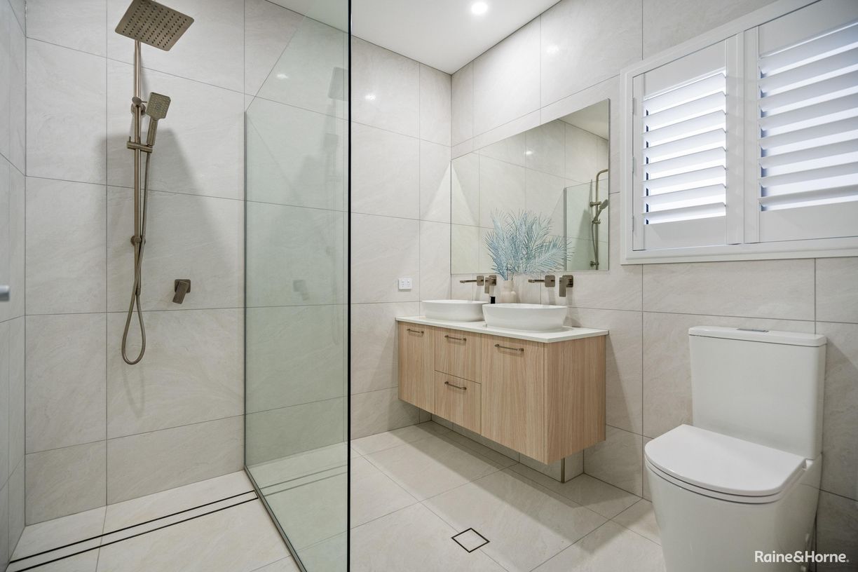 Villa 2/39 Esplanade — photo 16 of 27