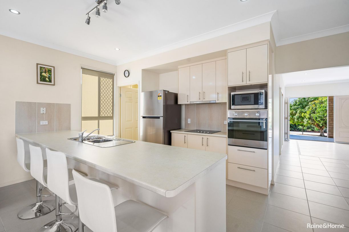 28 Bowarrady Court — photo 6 of 30
