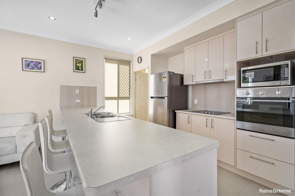 28 Bowarrady Court — photo 5 of 30