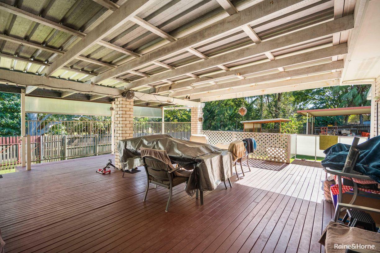 10 Haydn Drive — photo 17 of 20