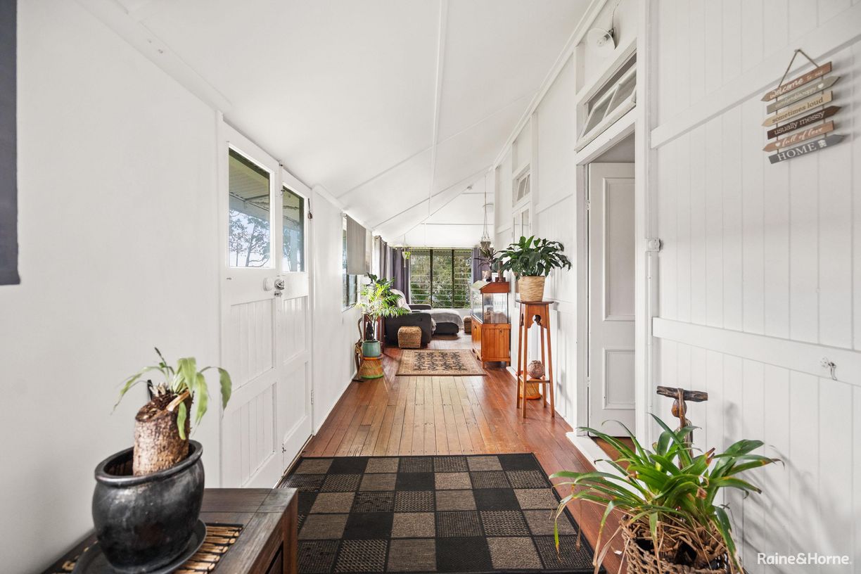 8 Robert Street — photo 5 of 15