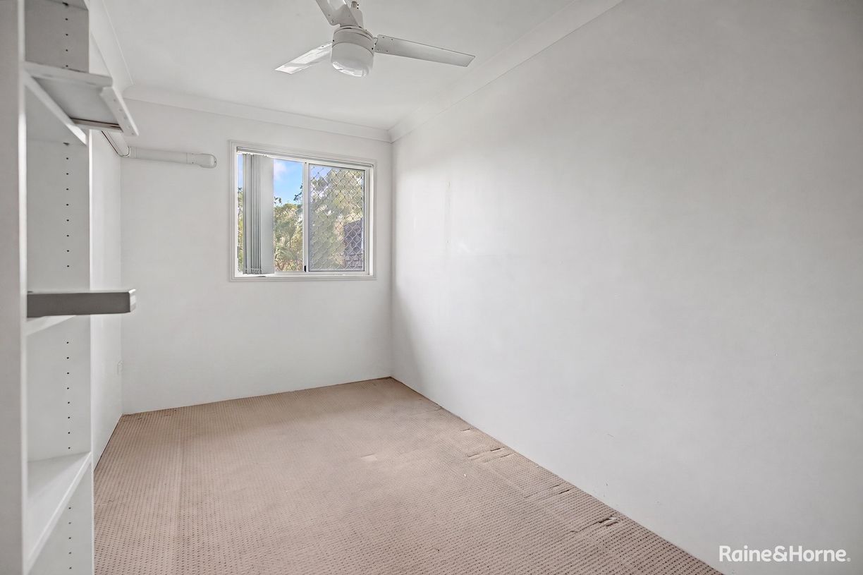 12/35-37 Denmans Camp Road — photo 7 of 12