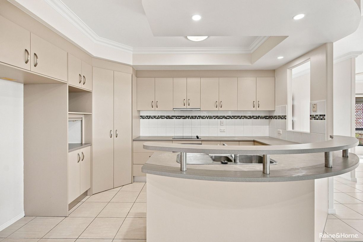 5 Bayley Court — photo 3 of 15