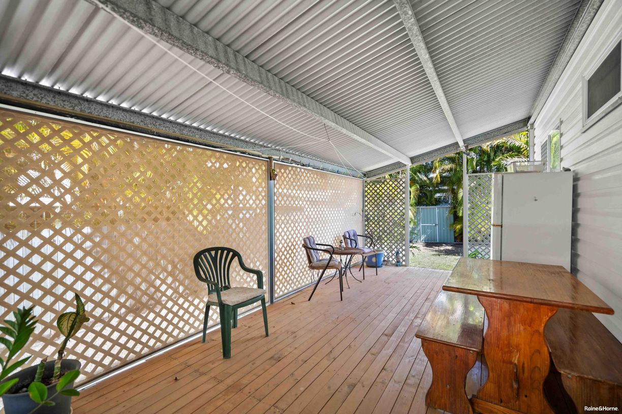 11 Jennylee Close — photo 14 of 17