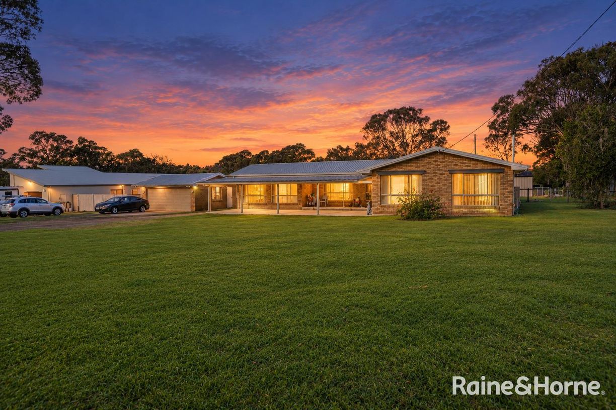 11 Senor Avenue — photo from Raine & Horne Hervey Bay