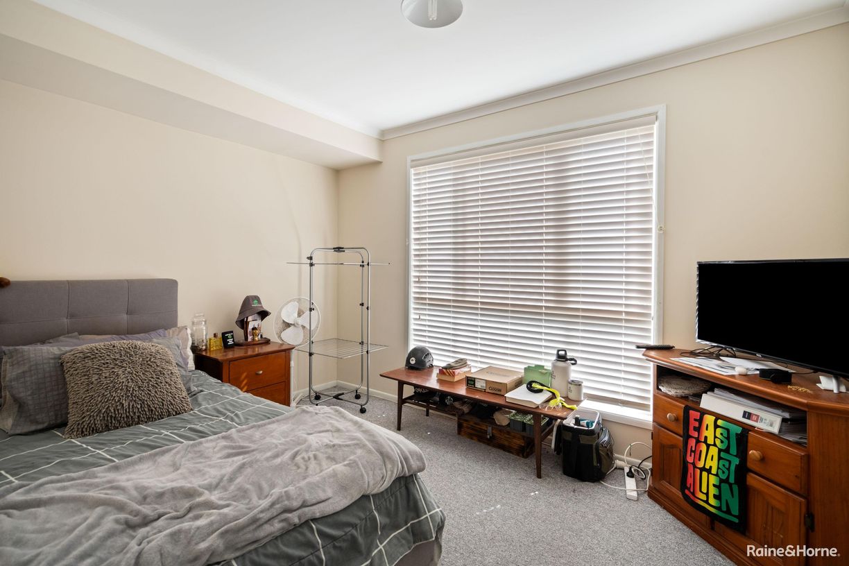 41 Chancellor Drive — photo 9 of 14