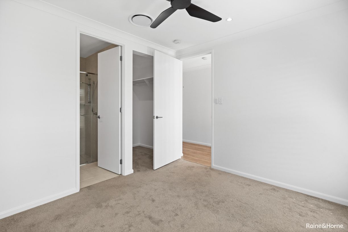 122A Bideford Street — photo 3 of 18