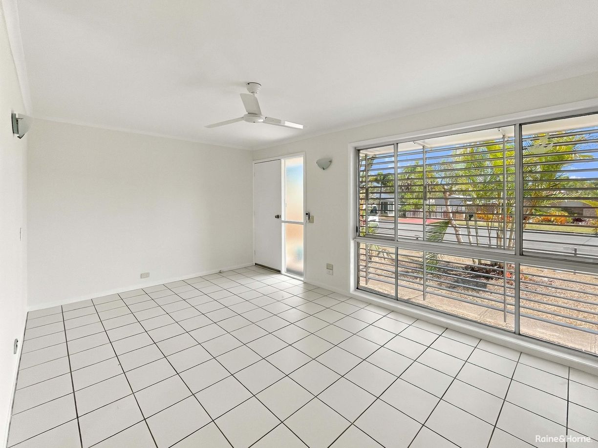 38 Hansen Street — photo 2 of 8