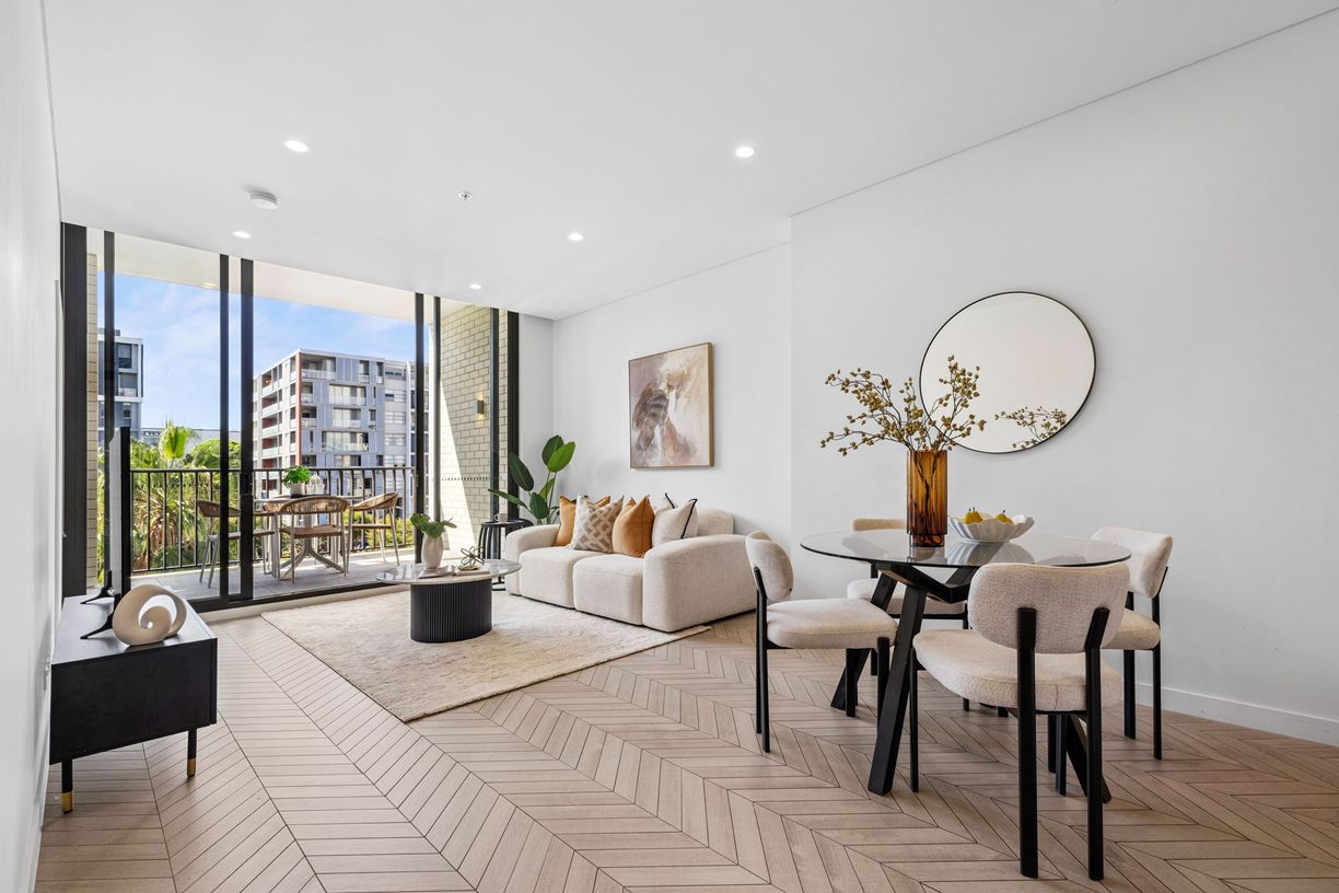 3309/5 Gadigal Avenue — photo from Raine & Horne Green Square