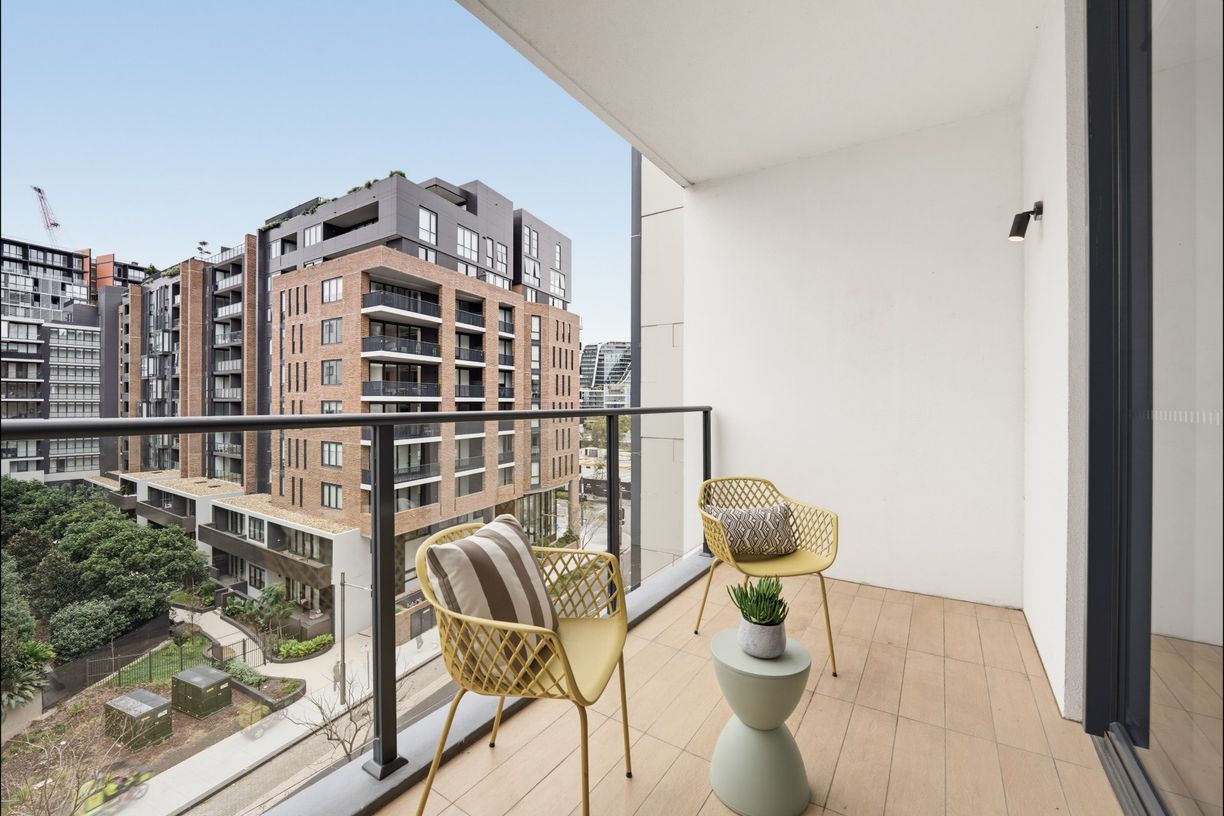 401/12 Paul Street — photo 4 of 18