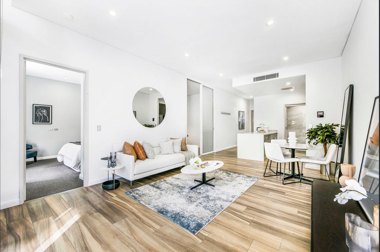 36/42 Rosebery Avenue — photo from Raine & Horne Green Square