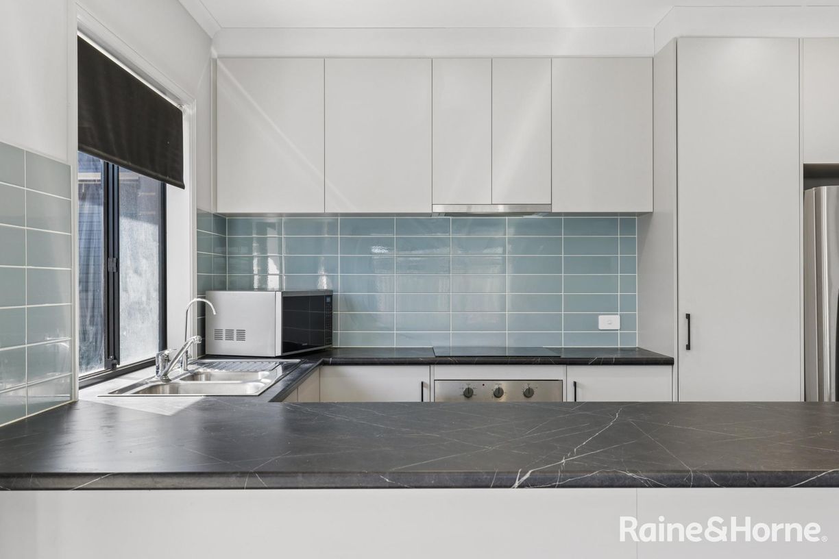 22 Clark Avenue — photo 3 of 14