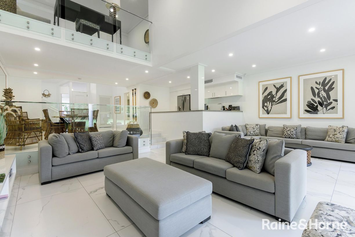 11/8-28 Pandanus Way (Mirage Villa 422) — photo from Raine & Horne Port Douglas | Mossman