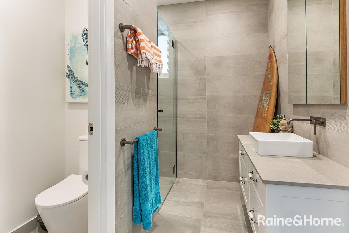 5 Cowrie Street — photo 17 of 30