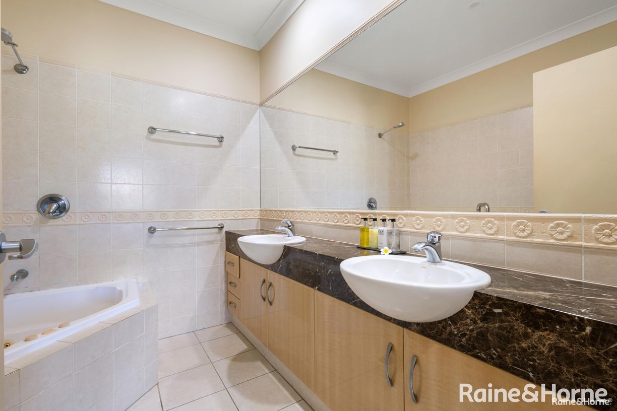 28/24-70 Nautilus Street (Paradise Links) — photo 19 of 30