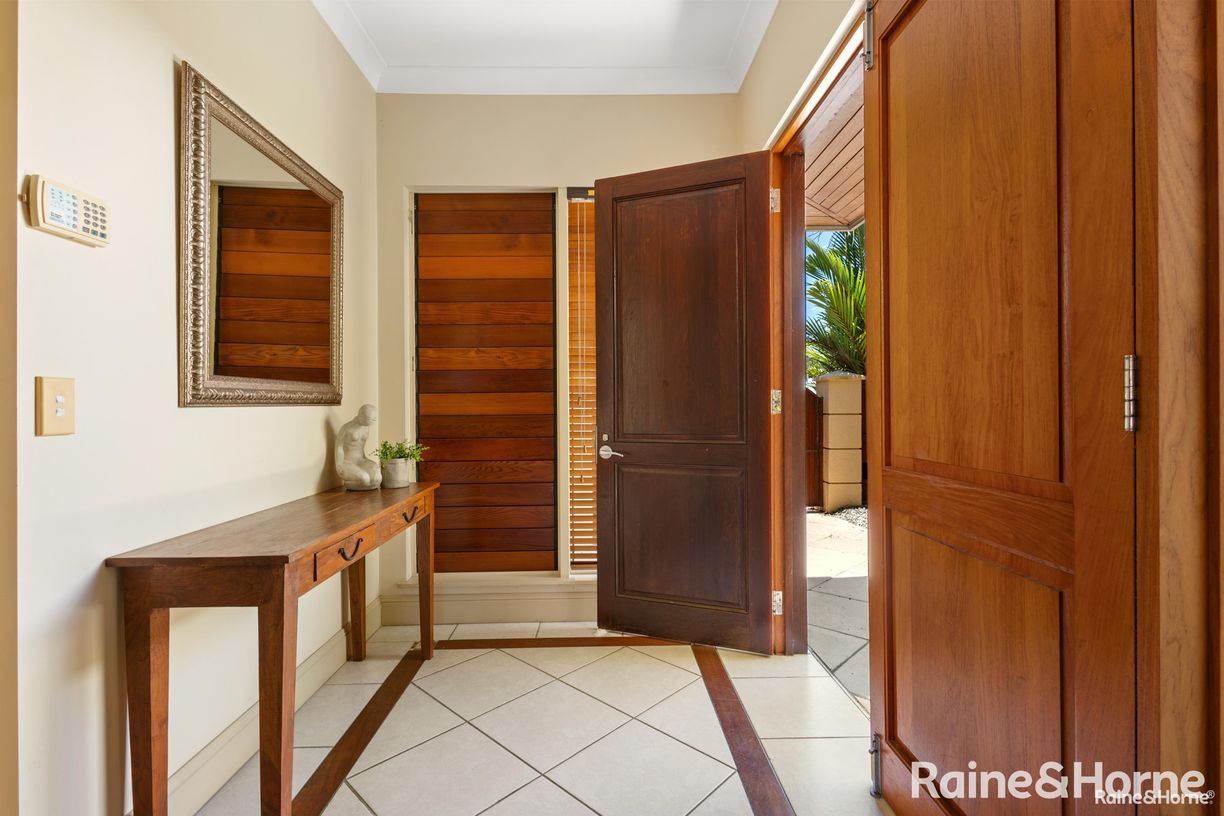 28/24-70 Nautilus Street (Paradise Links) — photo 4 of 30