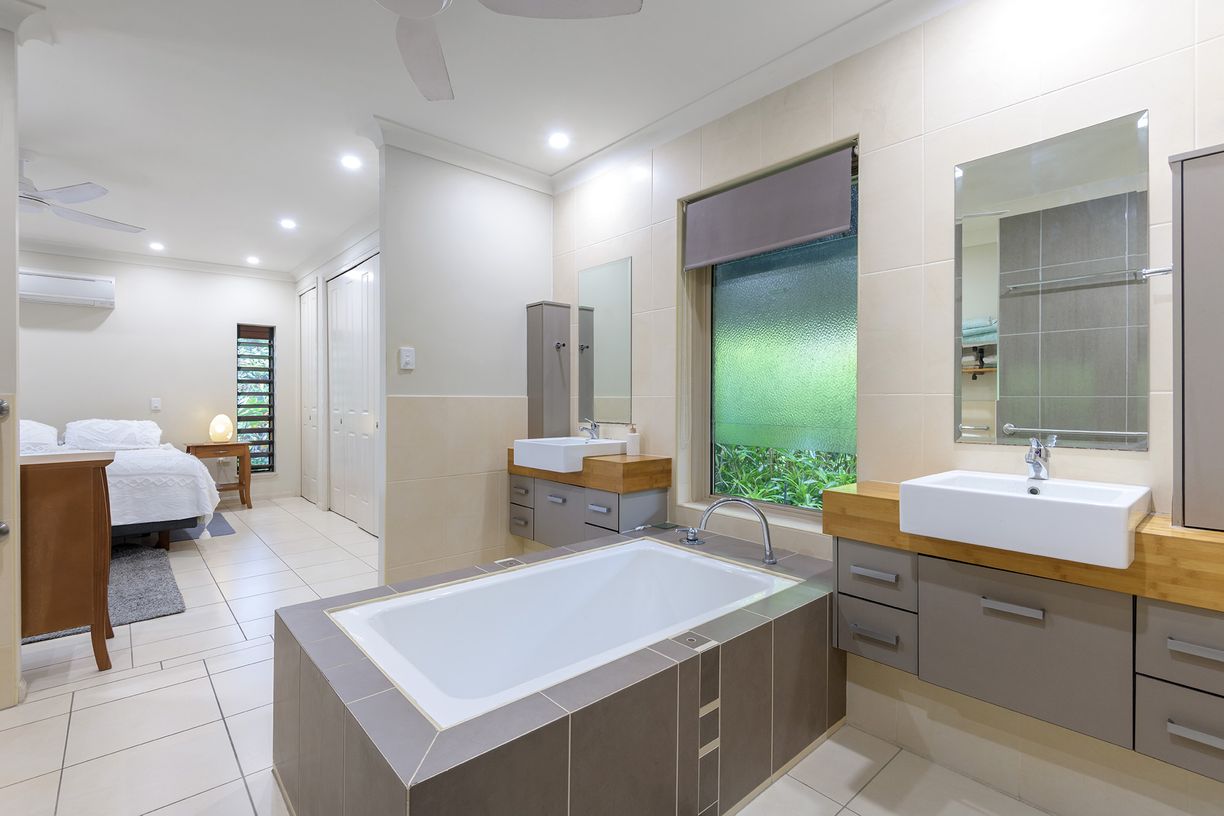 7 Bower Close — photo 15 of 29