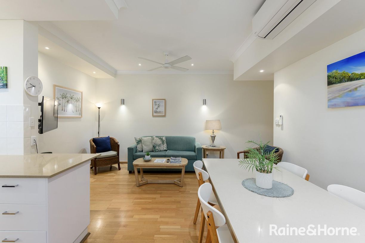10/7 Davidson Street — photo from Raine & Horne Port Douglas | Mossman