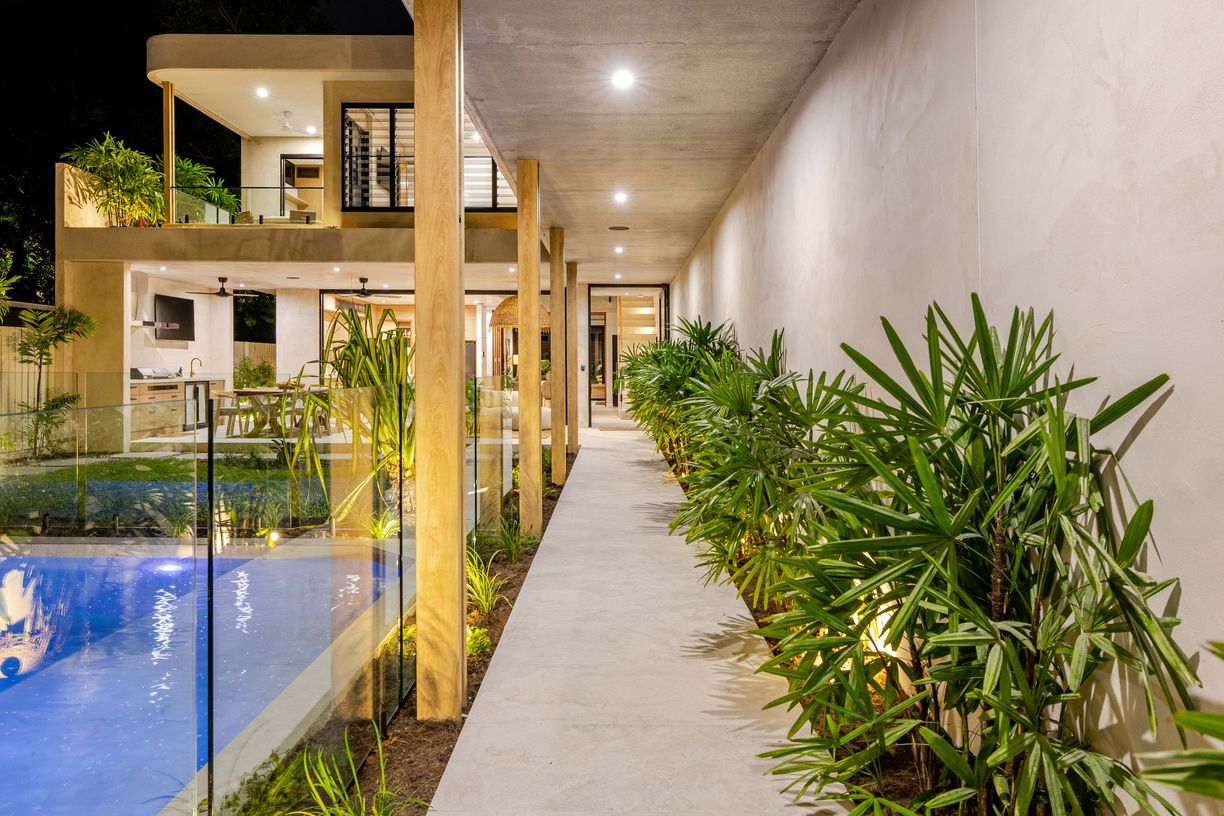 30 Warner Street (KAYA VILLAS) — photo 3 of 30